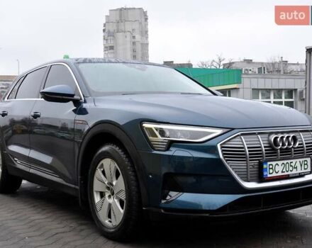 Синий Ауди E-Tron, объемом двигателя 0 л и пробегом 52 тыс. км за 31500 $, фото 6 на Automoto.ua