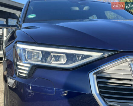 Синий Ауди E-Tron, объемом двигателя 0 л и пробегом 40 тыс. км за 36514 $, фото 13 на Automoto.ua