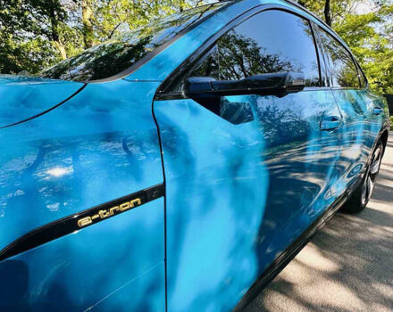 Синий Ауди E-Tron, объемом двигателя 0 л и пробегом 11 тыс. км за 48000 $, фото 41 на Automoto.ua