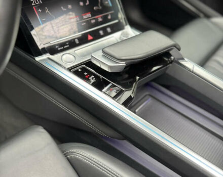 Синий Ауди E-Tron, объемом двигателя 0 л и пробегом 113 тыс. км за 32500 $, фото 42 на Automoto.ua