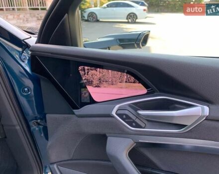 Синий Ауди E-Tron, объемом двигателя 0 л и пробегом 142 тыс. км за 26500 $, фото 40 на Automoto.ua