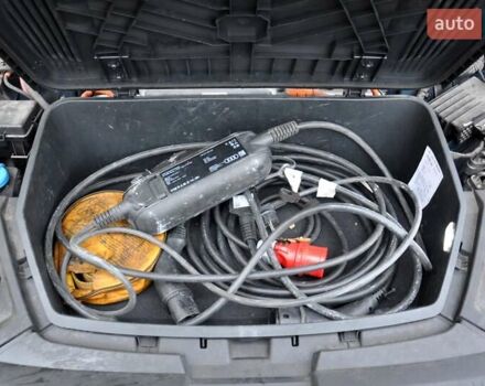 Синий Ауди E-Tron, объемом двигателя 0 л и пробегом 52 тыс. км за 31500 $, фото 46 на Automoto.ua