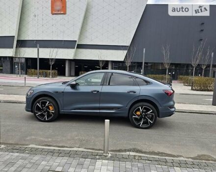 Синій Ауді E-Tron, об'ємом двигуна 0 л та пробігом 41 тис. км за 67000 $, фото 1 на Automoto.ua