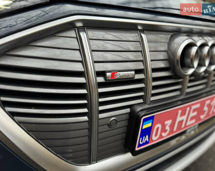 Синий Ауди E-Tron, объемом двигателя 0 л и пробегом 113 тыс. км за 32500 $, фото 11 на Automoto.ua