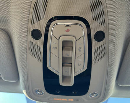 Синий Ауди E-Tron, объемом двигателя 0 л и пробегом 46 тыс. км за 31000 $, фото 17 на Automoto.ua