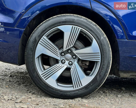 Синій Ауді E-Tron, об'ємом двигуна 0 л та пробігом 38 тис. км за 39511 $, фото 26 на Automoto.ua