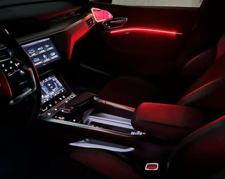 Синий Ауди E-Tron, объемом двигателя 0 л и пробегом 65 тыс. км за 38000 $, фото 18 на Automoto.ua