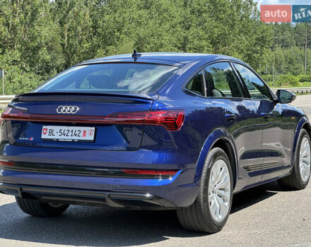 Синий Ауди E-Tron, объемом двигателя 0 л и пробегом 58 тыс. км за 43999 $, фото 9 на Automoto.ua