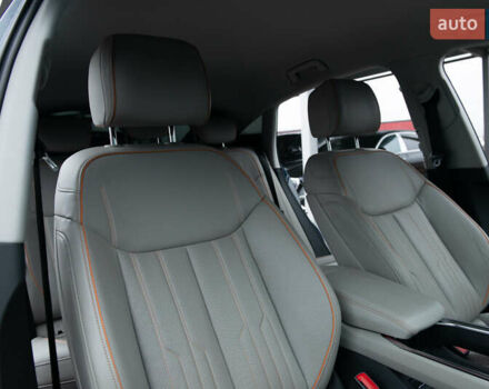 Синій Ауді E-Tron, об'ємом двигуна 0 л та пробігом 80 тис. км за 44500 $, фото 34 на Automoto.ua