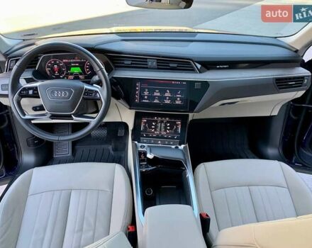 Синий Ауди E-Tron, объемом двигателя 0 л и пробегом 55 тыс. км за 37500 $, фото 20 на Automoto.ua