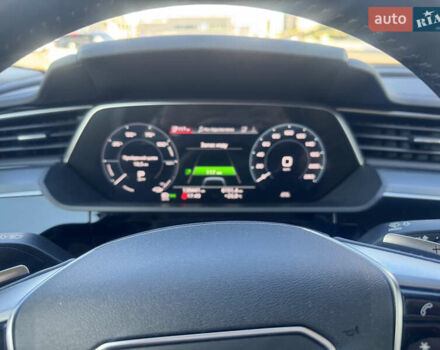 Синий Ауди E-Tron, объемом двигателя 0 л и пробегом 144 тыс. км за 29000 $, фото 6 на Automoto.ua