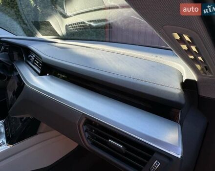 Синій Ауді E-Tron, об'ємом двигуна 0 л та пробігом 47 тис. км за 36500 $, фото 70 на Automoto.ua