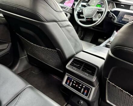 Синій Ауді E-Tron, об'ємом двигуна 0 л та пробігом 230 тис. км за 27900 $, фото 16 на Automoto.ua