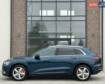 Синий Ауди E-Tron, объемом двигателя 0 л и пробегом 96 тыс. км за 25999 $, фото 30 на Automoto.ua