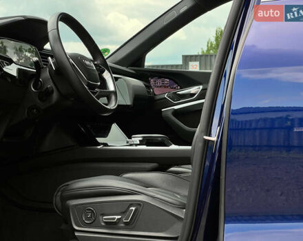 Синій Ауді E-Tron, об'ємом двигуна 0 л та пробігом 38 тис. км за 39511 $, фото 30 на Automoto.ua