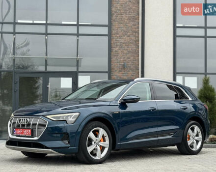 Синий Ауди E-Tron, объемом двигателя 0 л и пробегом 96 тыс. км за 25999 $, фото 31 на Automoto.ua
