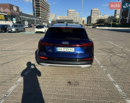 Синий Ауди E-Tron, объемом двигателя 0 л и пробегом 144 тыс. км за 29000 $, фото 3 на Automoto.ua