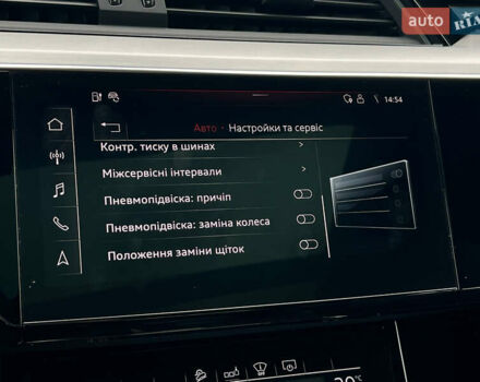 Синий Ауди E-Tron, объемом двигателя 0 л и пробегом 38 тыс. км за 39180 $, фото 96 на Automoto.ua