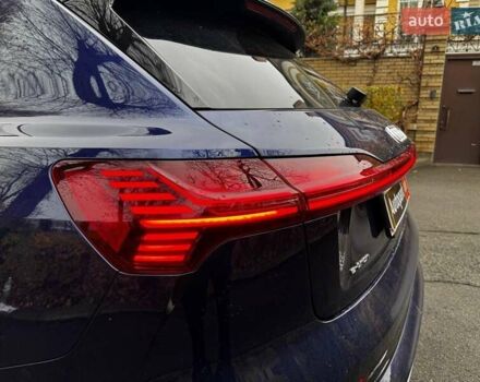 Синий Ауди E-Tron, объемом двигателя 0 л и пробегом 104 тыс. км за 33490 $, фото 11 на Automoto.ua