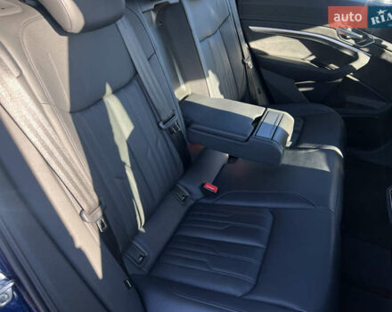 Синий Ауди E-Tron, объемом двигателя 0 л и пробегом 40 тыс. км за 36514 $, фото 49 на Automoto.ua