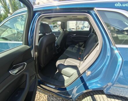 Синий Ауди E-Tron, объемом двигателя 0 л и пробегом 154 тыс. км за 29800 $, фото 13 на Automoto.ua