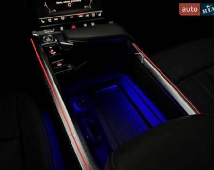 Синий Ауди E-Tron, объемом двигателя 0 л и пробегом 100 тыс. км за 29300 $, фото 20 на Automoto.ua