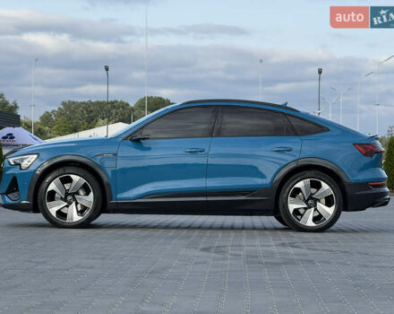 Синий Ауди E-Tron, объемом двигателя 0 л и пробегом 49 тыс. км за 40500 $, фото 4 на Automoto.ua