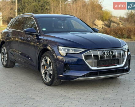 Синий Ауди E-Tron, объемом двигателя 0 л и пробегом 71 тыс. км за 28300 $, фото 57 на Automoto.ua