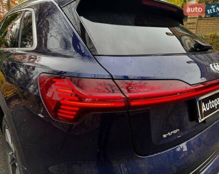 Синий Ауди E-Tron, объемом двигателя 0 л и пробегом 104 тыс. км за 33490 $, фото 10 на Automoto.ua