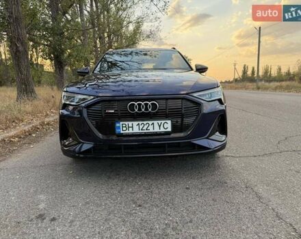 Синій Ауді E-Tron, об'ємом двигуна 0 л та пробігом 53 тис. км за 33700 $, фото 16 на Automoto.ua