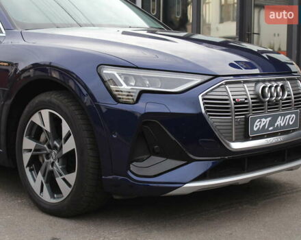 Синий Ауди E-Tron, объемом двигателя 0 л и пробегом 70 тыс. км за 34700 $, фото 10 на Automoto.ua