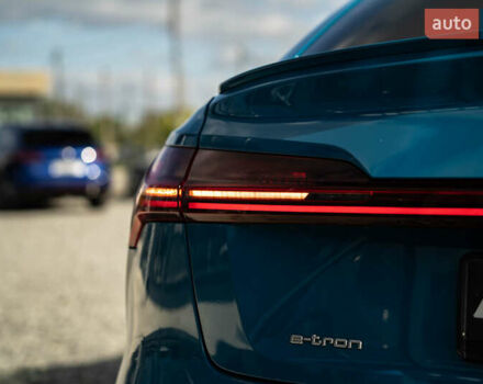 Ауди E-Tron 2020 в Черновцах на Automoto.ua Синий Ауди E-Tron, объемом двигателя 0 л и пробегом 80 тыс. км за 37500 $, фото 7 на Automoto.ua