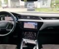 Синий Ауди E-Tron, объемом двигателя 0 л и пробегом 140 тыс. км за 22999 $, фото 96 на Automoto.ua