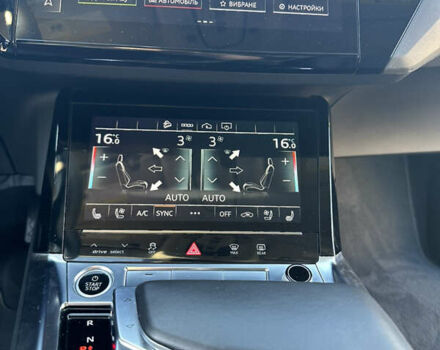 Синий Ауди E-Tron, объемом двигателя 0 л и пробегом 46 тыс. км за 31000 $, фото 10 на Automoto.ua