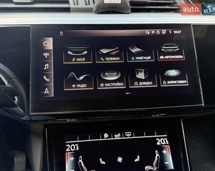 Синій Ауді E-Tron, об'ємом двигуна 0 л та пробігом 53 тис. км за 33700 $, фото 34 на Automoto.ua