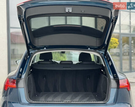 Синий Ауди E-Tron, объемом двигателя 0 л и пробегом 96 тыс. км за 25999 $, фото 36 на Automoto.ua