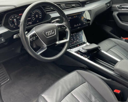 Синий Ауди E-Tron, объемом двигателя 0 л и пробегом 111 тыс. км за 26200 $, фото 25 на Automoto.ua