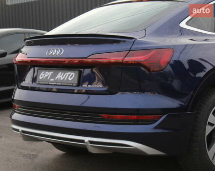 Синий Ауди E-Tron, объемом двигателя 0 л и пробегом 70 тыс. км за 34700 $, фото 15 на Automoto.ua