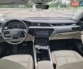 Синий Ауди E-Tron, объемом двигателя 0 л и пробегом 102 тыс. км за 29850 $, фото 16 на Automoto.ua