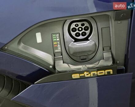 Синий Ауди E-Tron, объемом двигателя 0 л и пробегом 43 тыс. км за 39500 $, фото 88 на Automoto.ua
