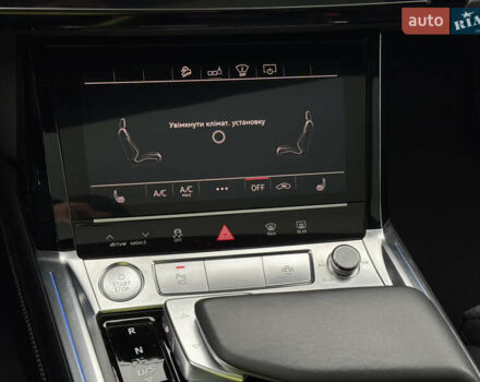 Синій Ауді E-Tron, об'ємом двигуна 0 л та пробігом 44 тис. км за 34000 $, фото 44 на Automoto.ua