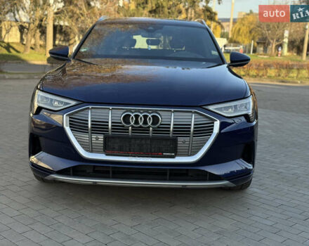 Синий Ауди E-Tron, объемом двигателя 0 л и пробегом 71 тыс. км за 28300 $, фото 11 на Automoto.ua