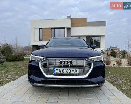 Синий Ауди E-Tron, объемом двигателя 0 л и пробегом 55 тыс. км за 37500 $, фото 5 на Automoto.ua