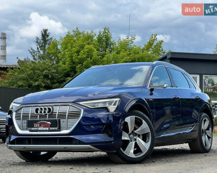 Синій Ауді E-Tron, об'ємом двигуна 0 л та пробігом 38 тис. км за 39511 $, фото 3 на Automoto.ua