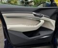 Синий Ауди E-Tron, объемом двигателя 0 л и пробегом 104 тыс. км за 33490 $, фото 14 на Automoto.ua