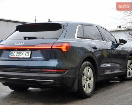 Синий Ауди E-Tron, объемом двигателя 0 л и пробегом 52 тыс. км за 31500 $, фото 50 на Automoto.ua