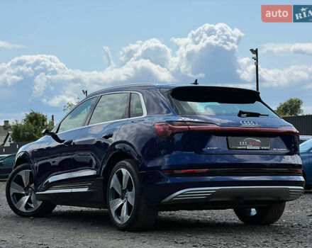 Синій Ауді E-Tron, об'ємом двигуна 0 л та пробігом 38 тис. км за 39511 $, фото 5 на Automoto.ua
