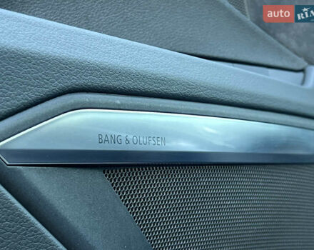 Синий Ауди E-Tron, объемом двигателя 0 л и пробегом 40 тыс. км за 36514 $, фото 75 на Automoto.ua