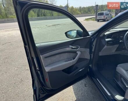 Синій Ауді E-Tron, об'ємом двигуна 0 л та пробігом 78 тис. км за 36700 $, фото 9 на Automoto.ua