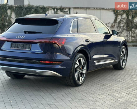 Синий Ауди E-Tron, объемом двигателя 0 л и пробегом 71 тыс. км за 28300 $, фото 5 на Automoto.ua